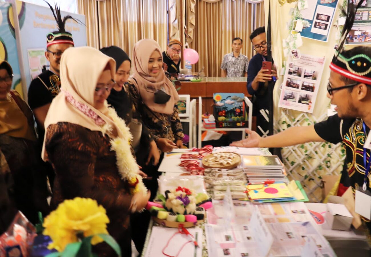 Bu Min Berharap Lokakarya 7 Panen Hasil Belajar Menjadi Atmosfer Segar Dunia Pendidikan