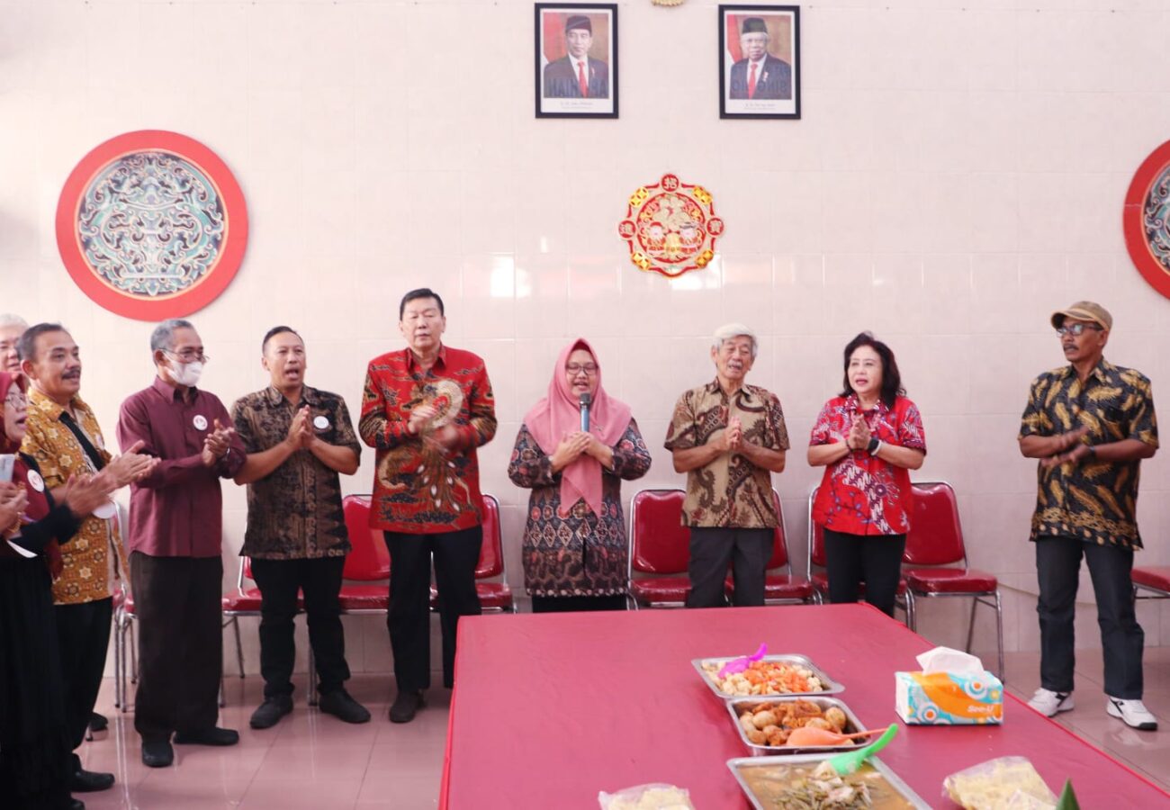 Wakil Bupati Gresik Ajak Jaga Kolaborasi dan Toleransi Keberagaman Saat Hadiri HUT Ke-870 Klenteng Kim Hin Kiong