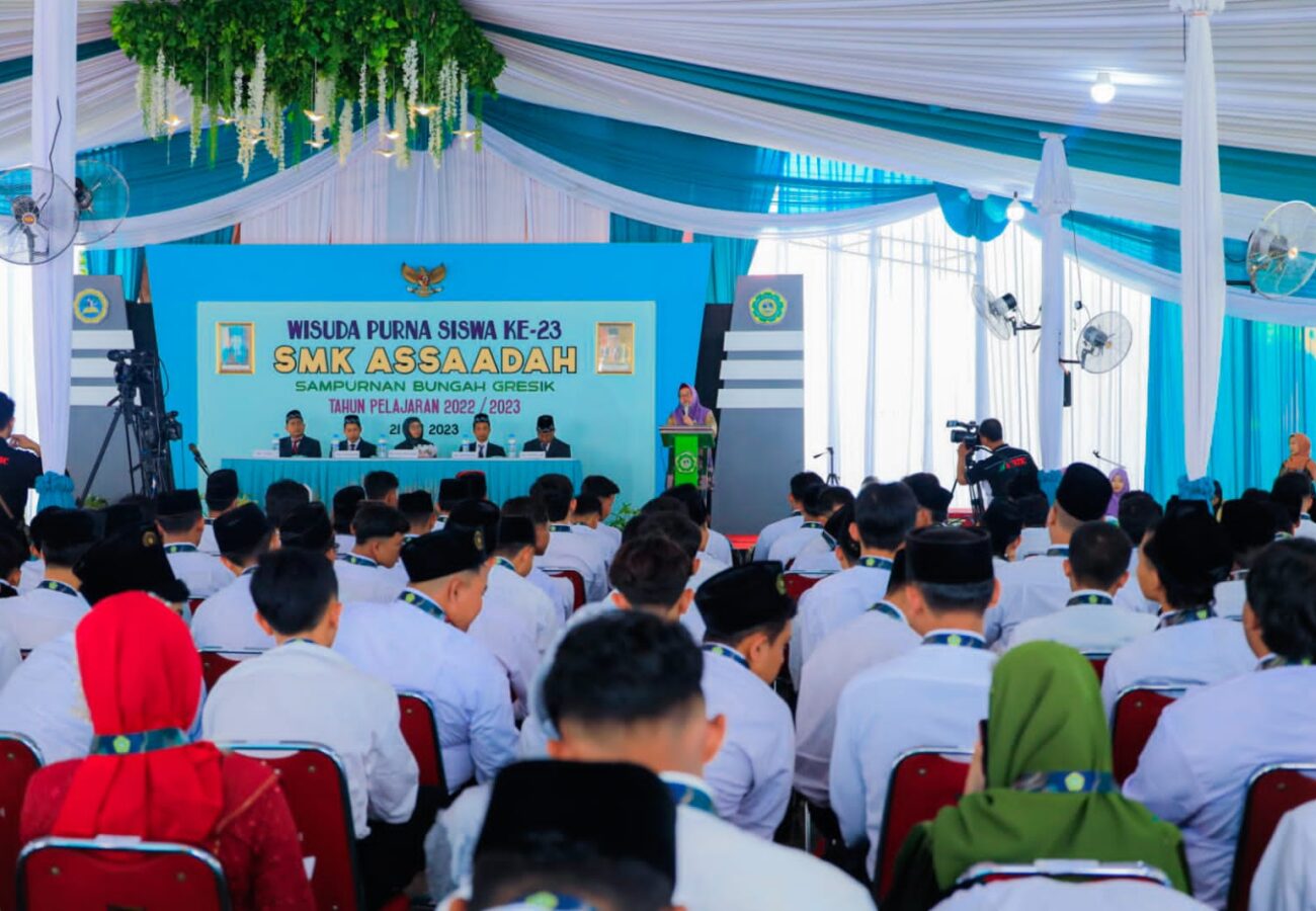 Bu Min Ungkapkan Komitmen Gresik Dalam Peningkatan Kapasitas Pemuda Saat Hadiri Purna Siswa SMK Assa’adah ke 23