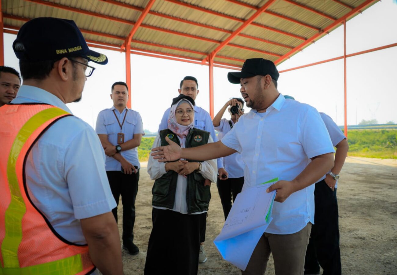 Gus Yani Tinjau Pembangunan TPST Belahanrejo Yang Sebentar Lagi Rampung