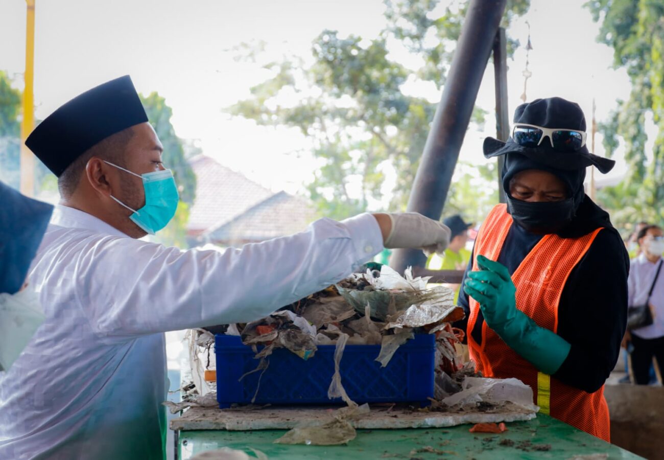 Pemkab Gresik Luncurkan Mesin RDF Untuk Ciptakan Energi Alternatif Dari Sampah, Pada Momen Hari Lingkungan Hidup Sedunia