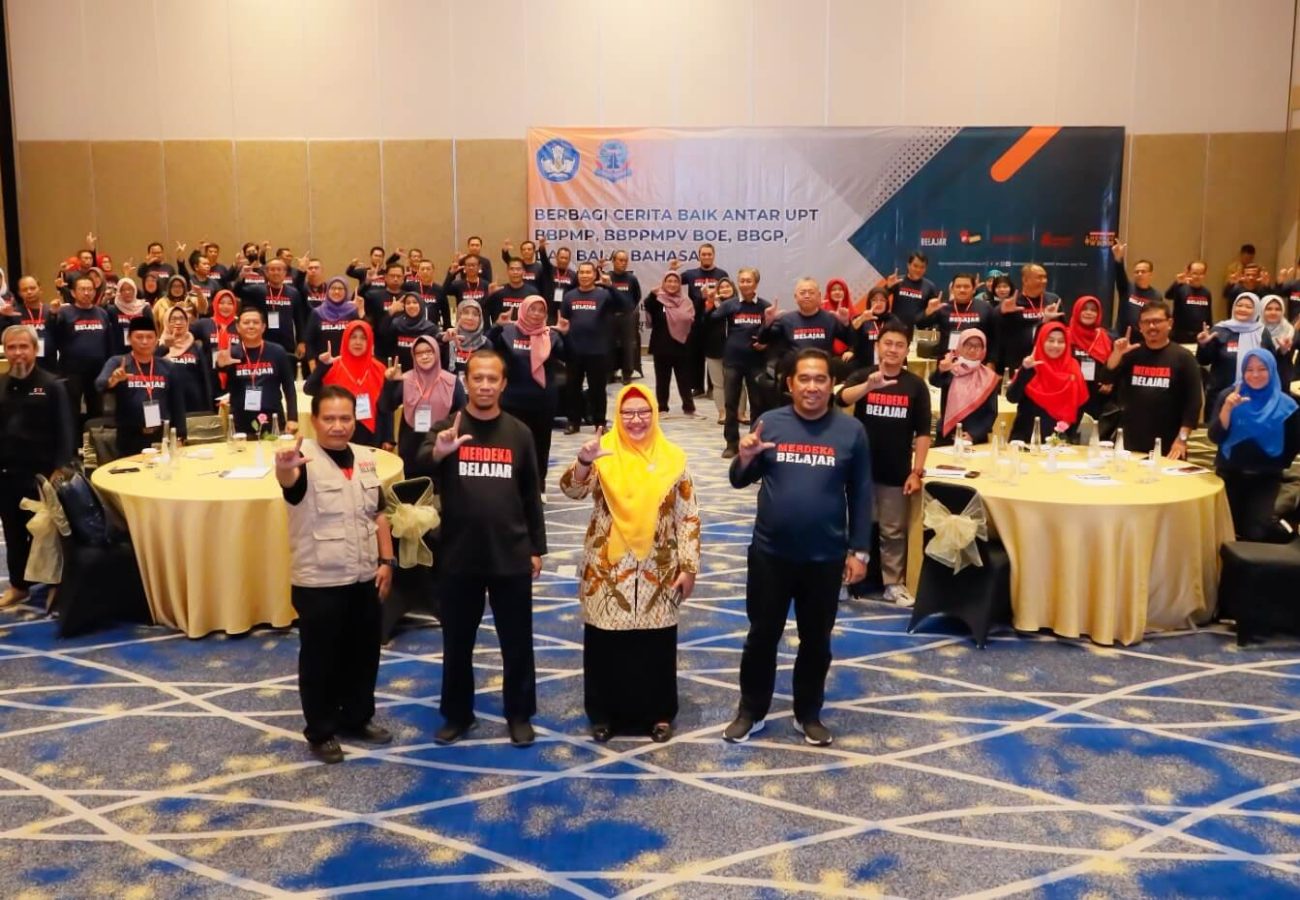 Buka Cerita Baik Antar UPT Pendidikan Jatim, Bu Min Tegaskan Pendidikan Adalah Solusi Terbaik Beragam Persoalan
