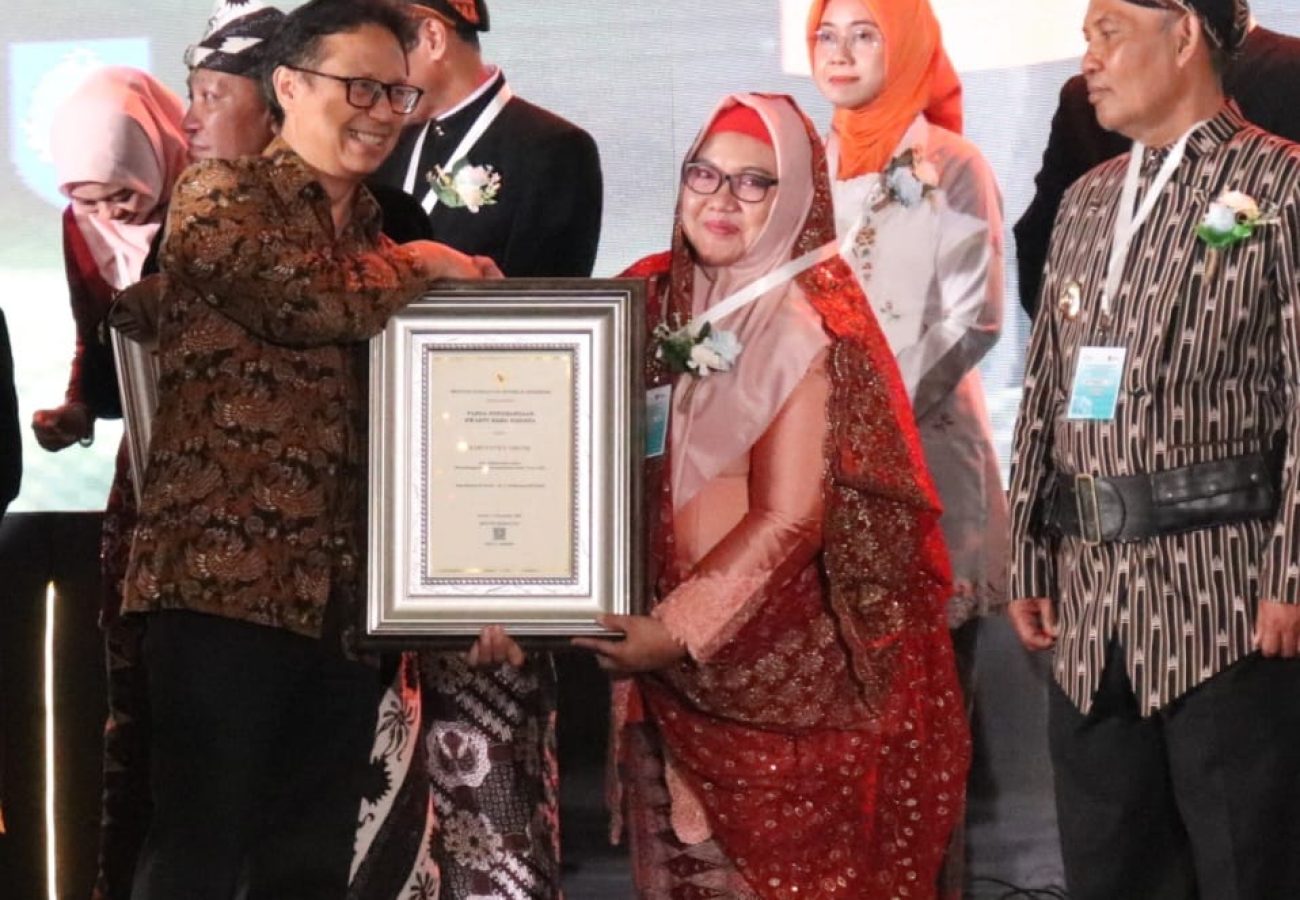 Ikhtiar Wujudkan Kabupaten/Kota Sehat, Gresik di Anugerahi Penghargaan Swasti Saba Dari Kemenkes dan Kemendagri