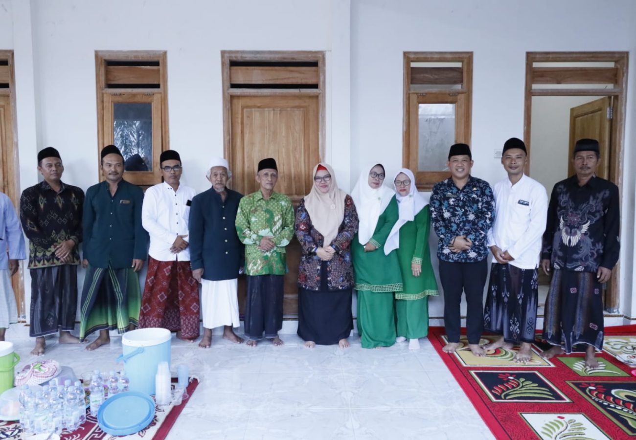 Pertemuan Rutin Bersama Muslimat NU Ancab Dukun, Wabup Gresik Harap Selalu Bersinergi Dengan Seluruh Banom NU