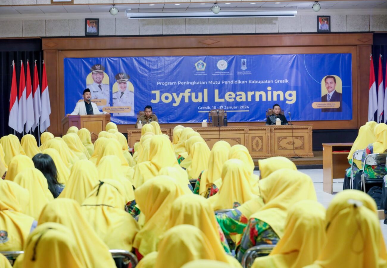 Tingkatkan Mutu Pendidikan Anak, Bupati Gresik Buka Pelatihan Joyful Learning