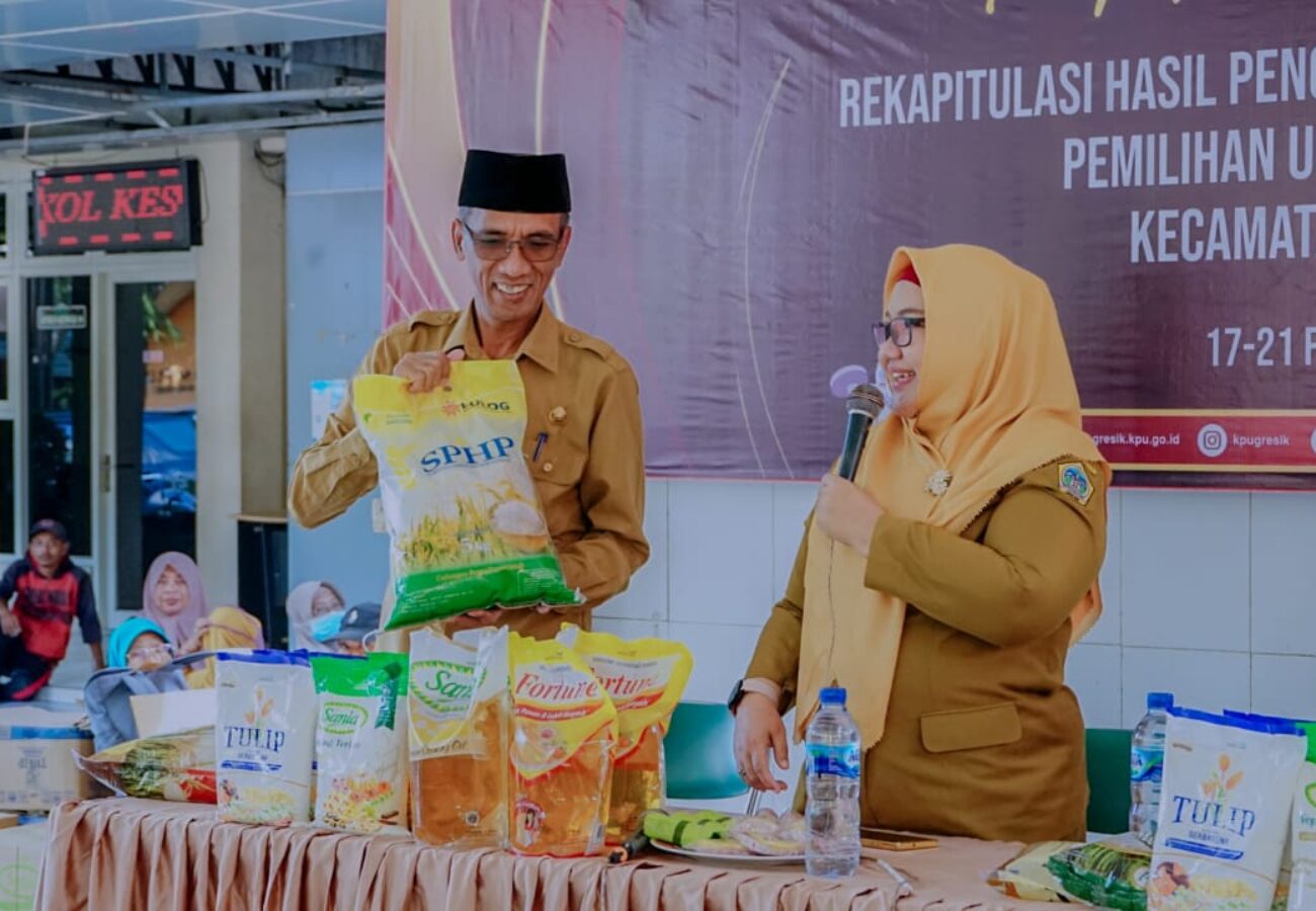 Bantu Warga Dapatkan Kebutuhan Pokok Dengan Harga Terjangkau, Pemkab Gresik Gelar Pasar Murah Sembako