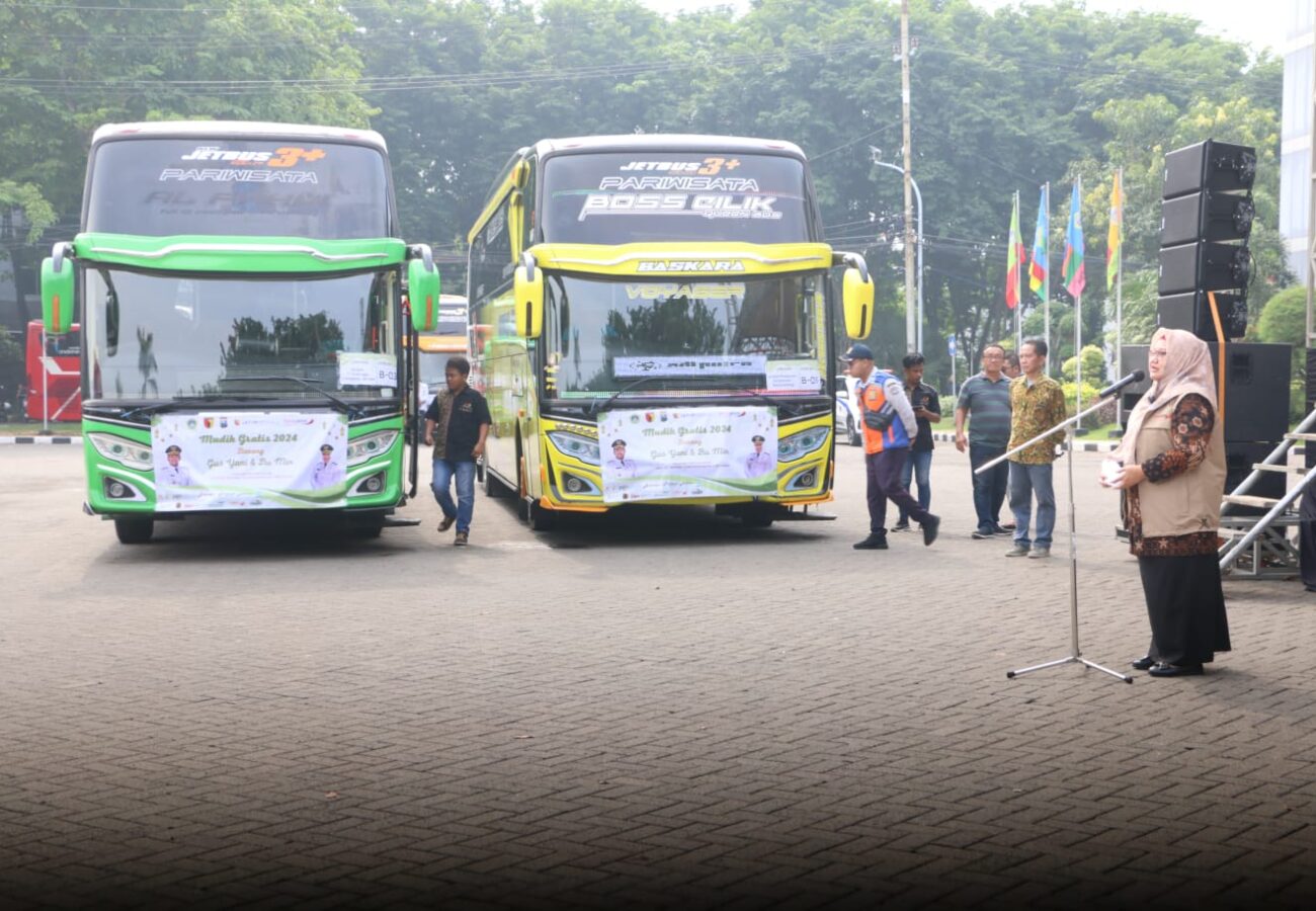 Wabup Gresik Berangkatkan 18 Bus Armada Mudik Gratis Bareng Gus Yani dan Bu Min