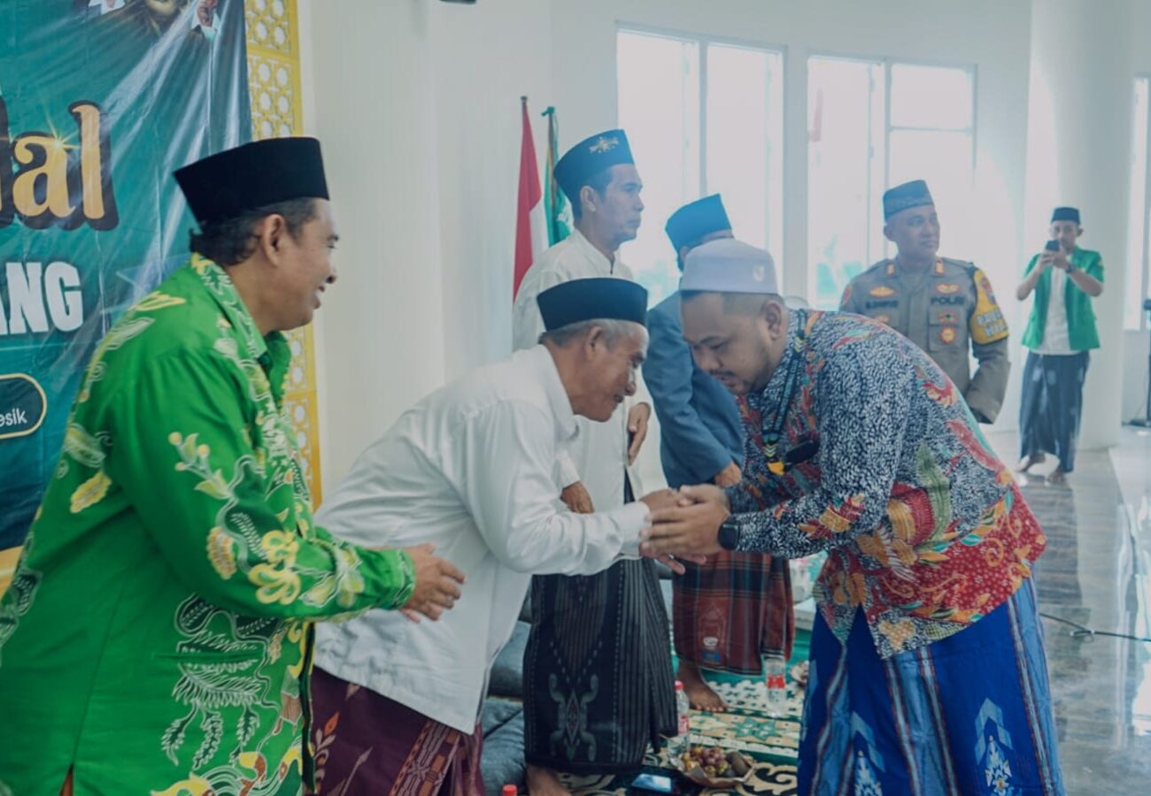 Hadiri Halal Bihalal MWCNU Balongpanggang, Gus Yani Ajak Manfaatkan Islamic Center