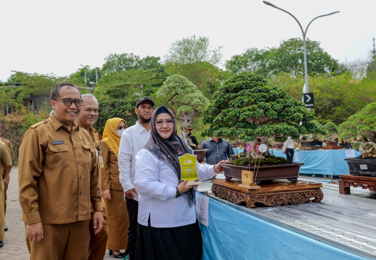 Plt Bupati Gresik Berharap, Kontes Bonsai Dapat Mendorong Masyarakat Untuk Melestarikan Alam dan Lingkungan