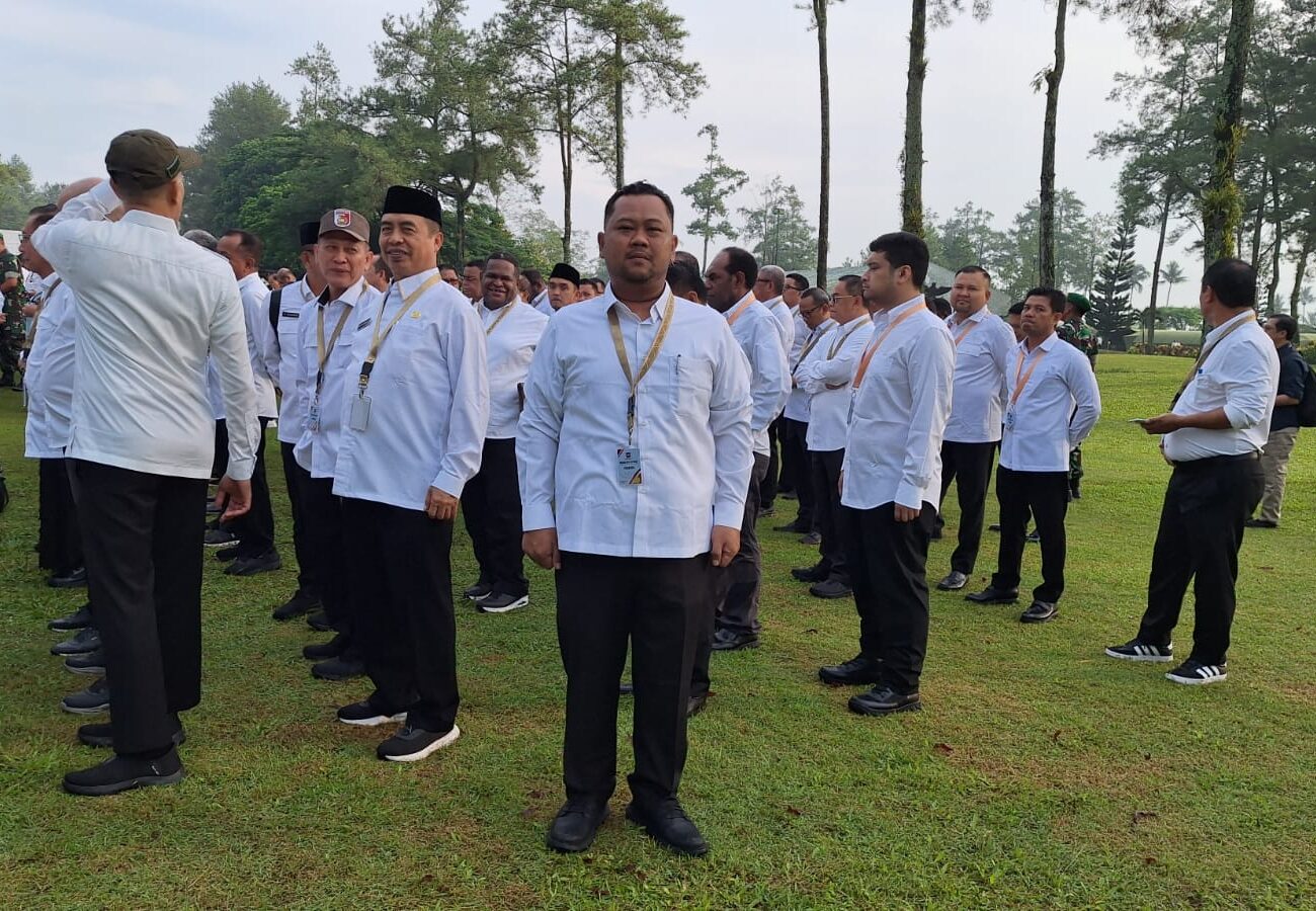 Kompak Ikuti Retret di Magelang, Bupati Gus Yani dan Wabup dr. Alif Siap Bangun Gresik