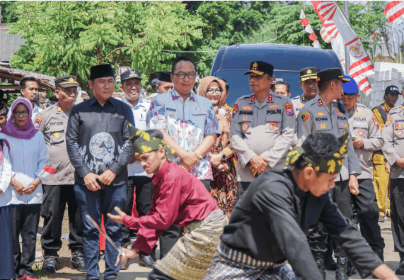 Peletakan Batu Pertama Pembangunan Polsek Tambak Bawean, Wujud Sinergi Menuju Pulau Bawean yang Aman dan Maju