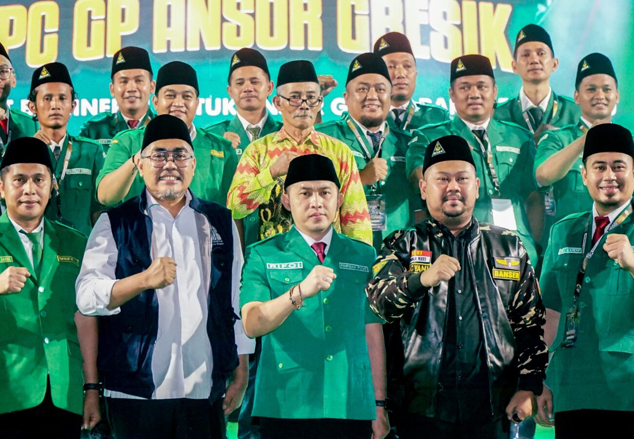 Hadiri Inaugurasi GP Ansor Gresik, Bupati Fandi Akhmad Yani Ajak Ansor Tumbuh Bersama