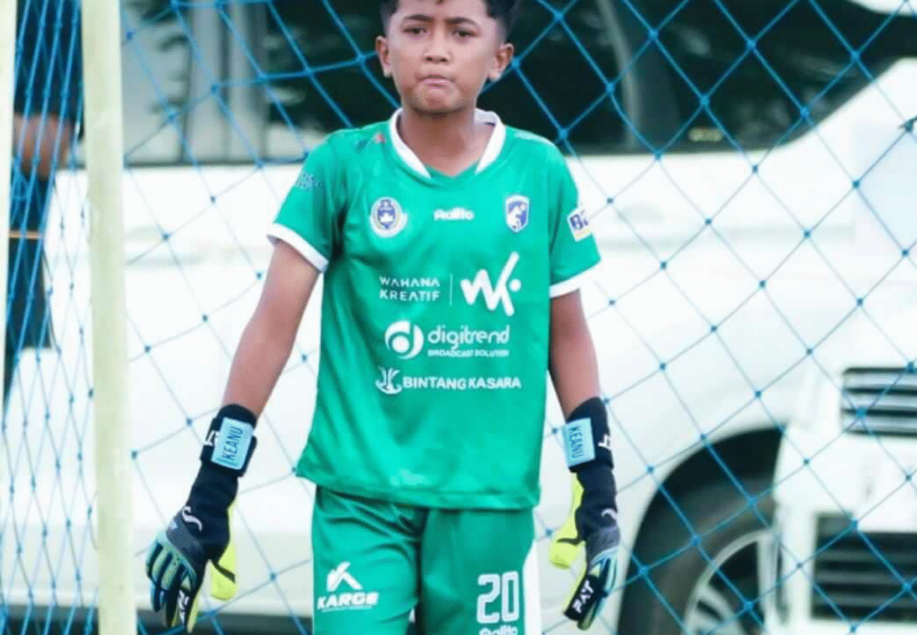 Keanu Athallah Syahir Kiper Persebaya Future Lab dan Persebaya U12 Mengikuti Turnamen Piala Walikota Madiun Bersama Tim Grefoo