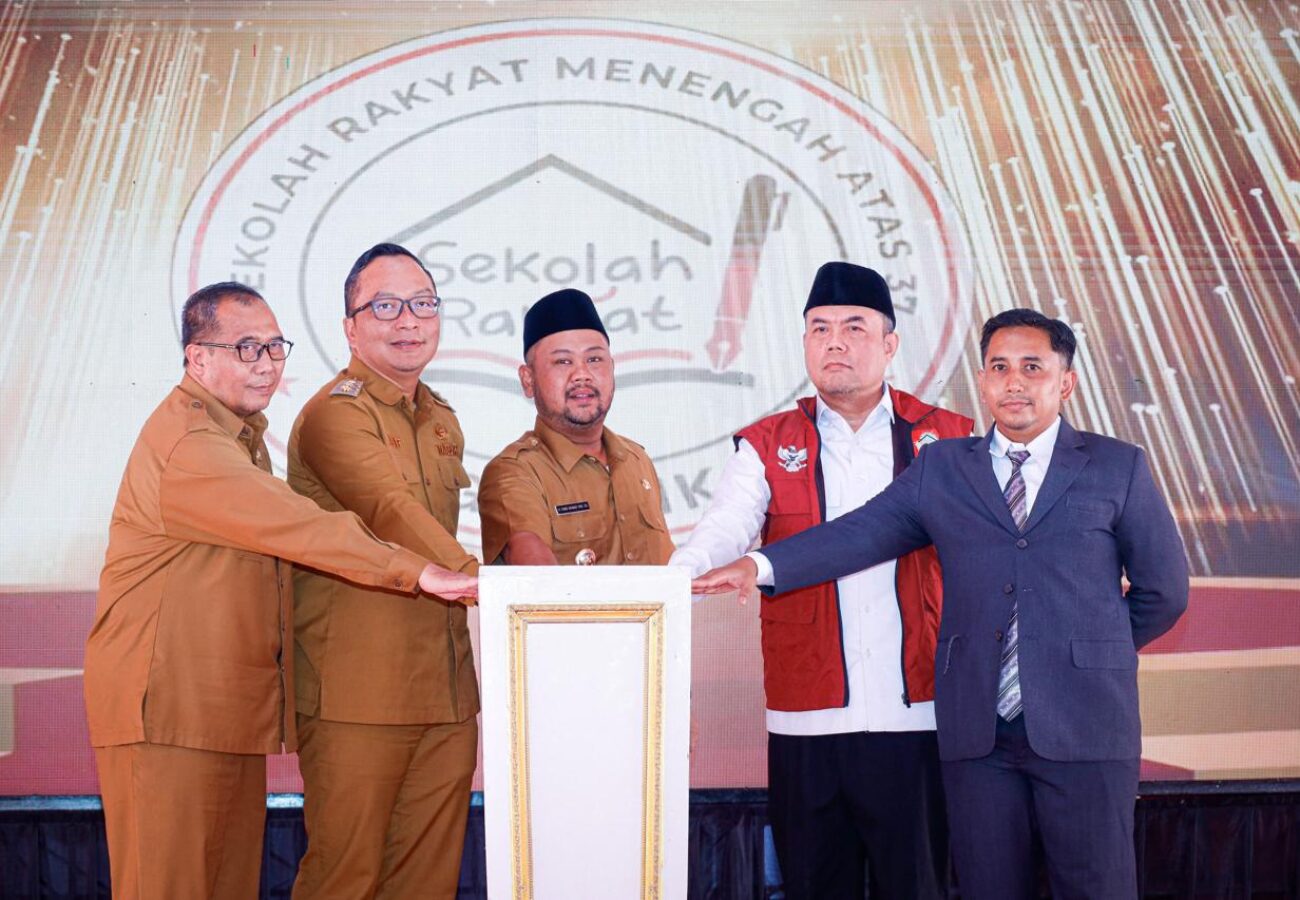 Bupati Gresik Resmikan SRMA 37 Gresik, Ikhtiar Gresik Memutus Rantai Kemiskinan Melalui Pendidikan