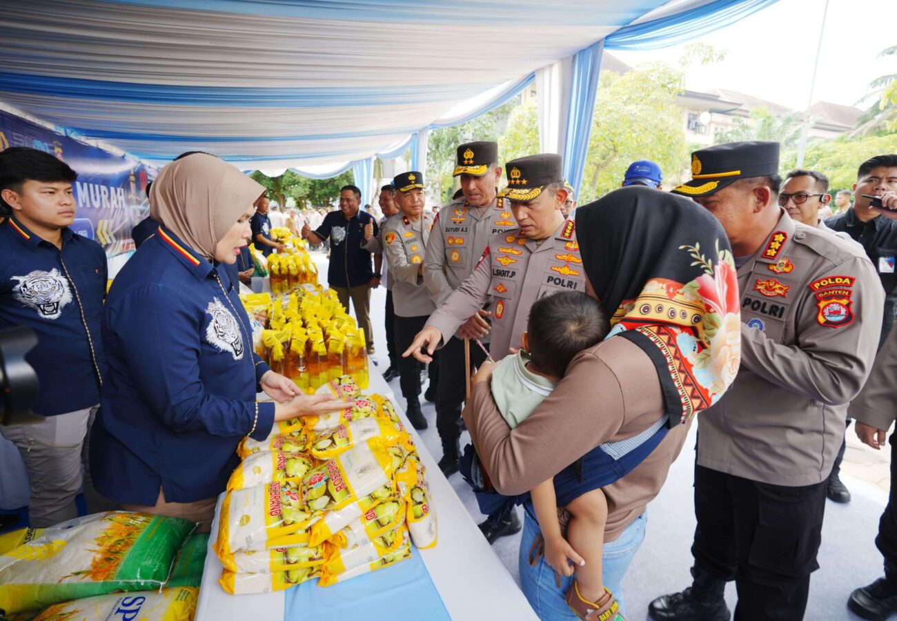 Kapolri Tinjau GPM Polda Banten, Telah Distribusikan 27 Ton Beras SPHP ke Masyarakat