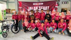 Ratusan Warga Sukorejo Bungah Guyub Rukun Ikuti Jalan Sehat HUT ke-81 Kemerdekaan RI